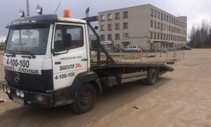 Эвакуатор в городе Кингисепп Антон 24 ч. — цена от 800 руб